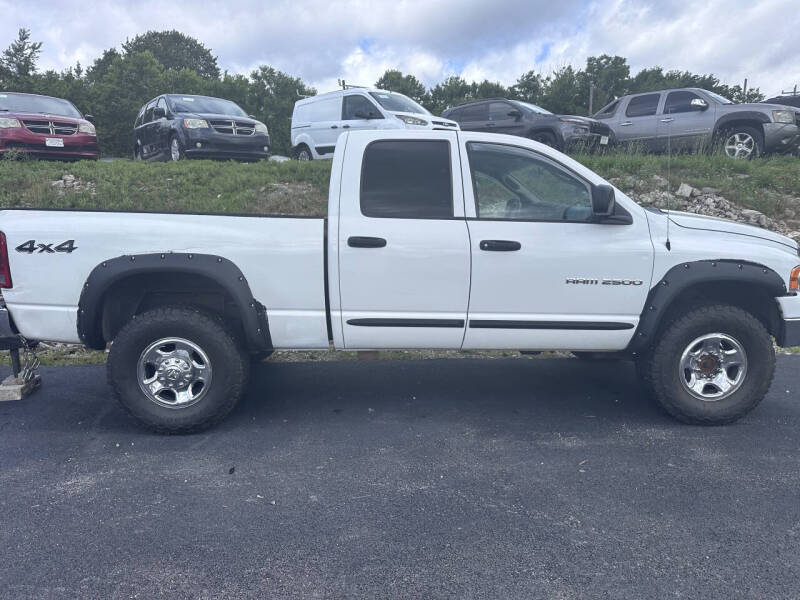 2003 Dodge Ram 2500 SLT 4X4 QUAD CAB SWB's photo