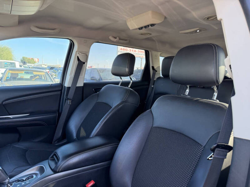 2018 Dodge Journey Crossroad