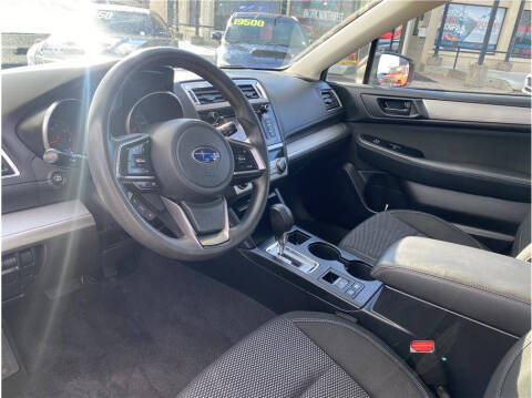 2018 Subaru Outback 2.5i