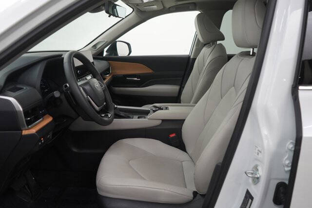 2025 Toyota Grand Highlander Platinum