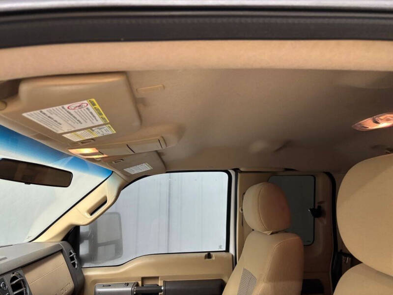 2012 Ford F-250 Super Duty XLT