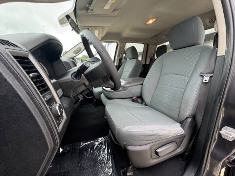 2016 RAM 1500 Express