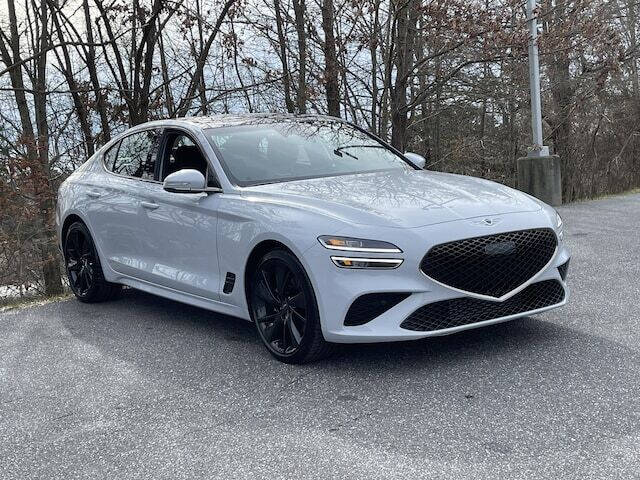 2023 Genesis G70