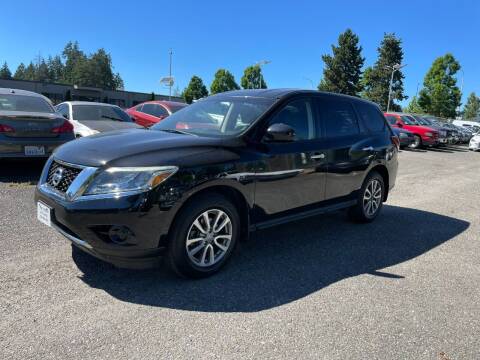 2015 Nissan Pathfinder for sale at King Crown Auto Sales LLC in Federal Way WA