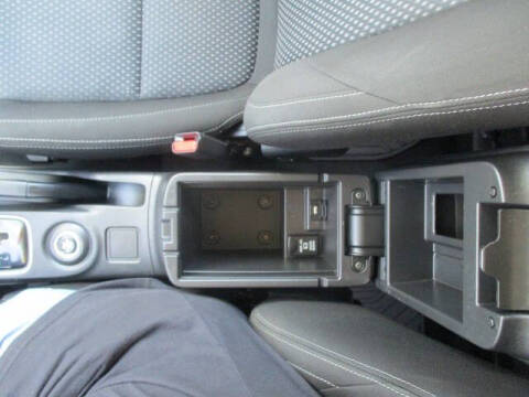 2016 Mitsubishi Outlander ES