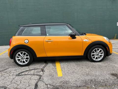 2015 MINI Hardtop 2 Door for sale at Drive CLE in Willoughby OH