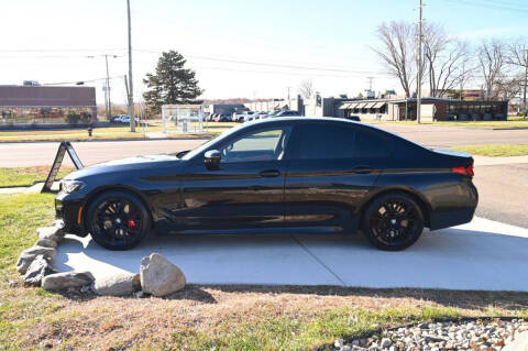 2022 BMW 5 Series M550i xDrive