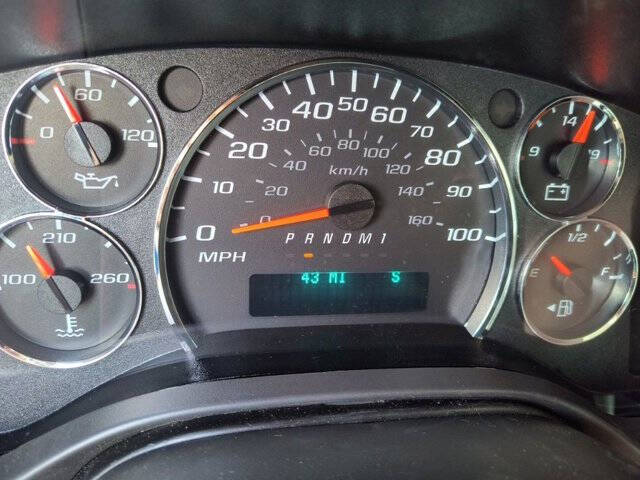 2025 Chevrolet Express 3500