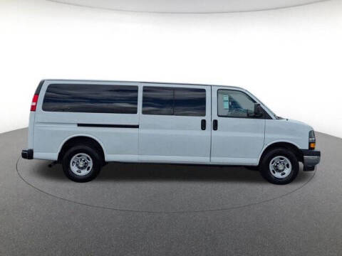 2024 Chevrolet Express LT 3500