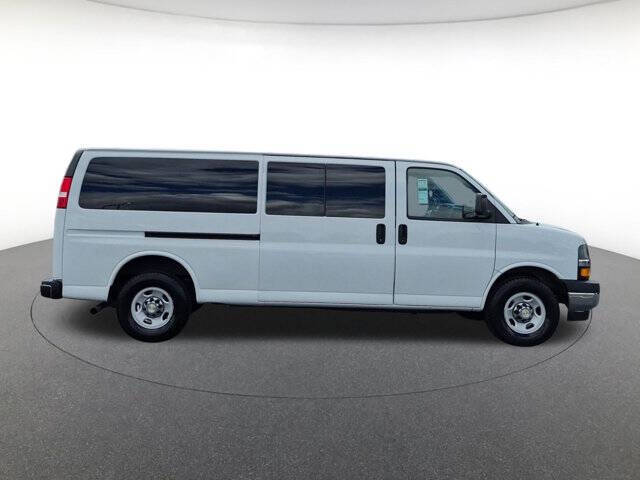 2024 Chevrolet Express LT 3500
