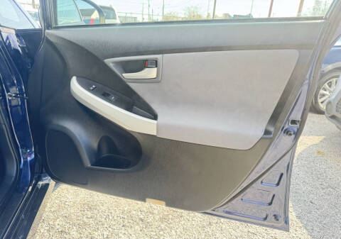 2013 Toyota Prius Three