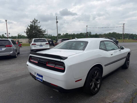 2017 Dodge Challenger SXT