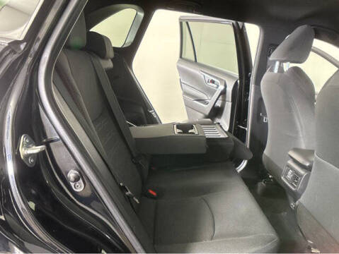 2022 Toyota RAV4 Prime SE