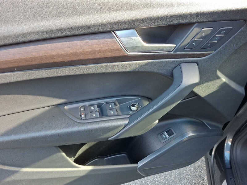 2022 Audi Q5 quattro S line Premium 45 TFSI