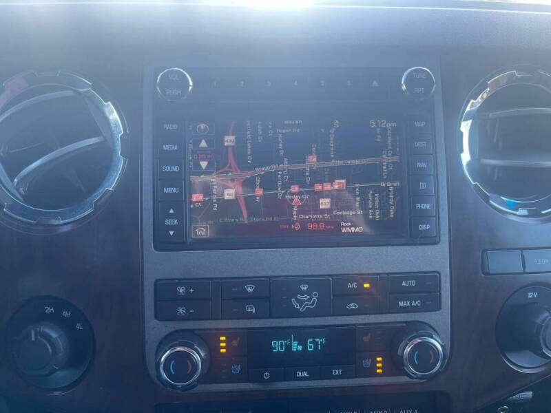 2011 Ford F-350 Super Duty Lariat