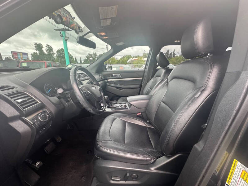 2019 Ford Explorer XLT