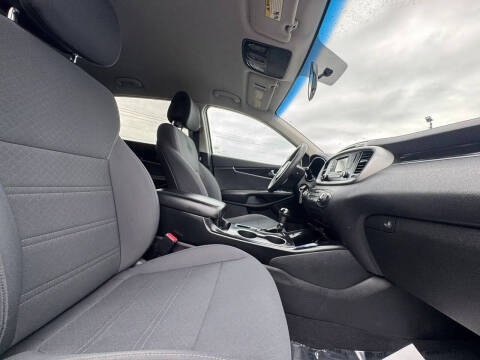 2016 Kia Sorento LX