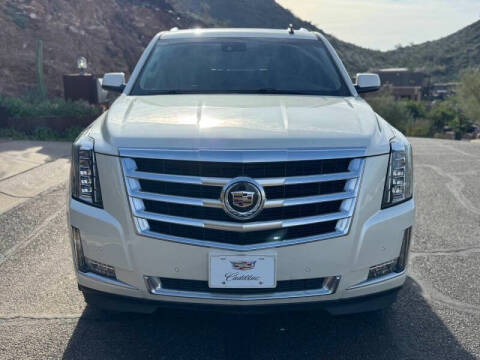 2015 Cadillac Escalade Luxury