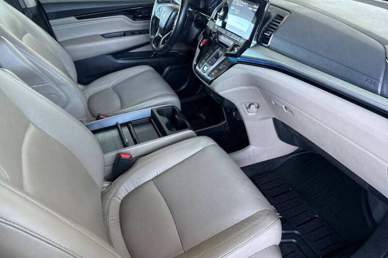 2021 Honda Odyssey Touring