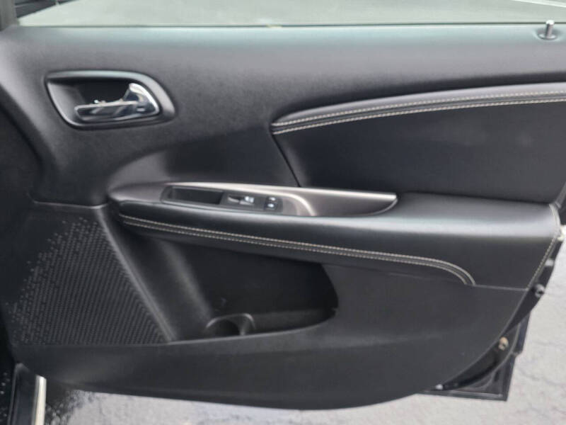 2016 Dodge Journey Crossroad