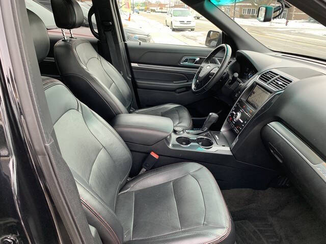 2016 Ford Explorer Sport