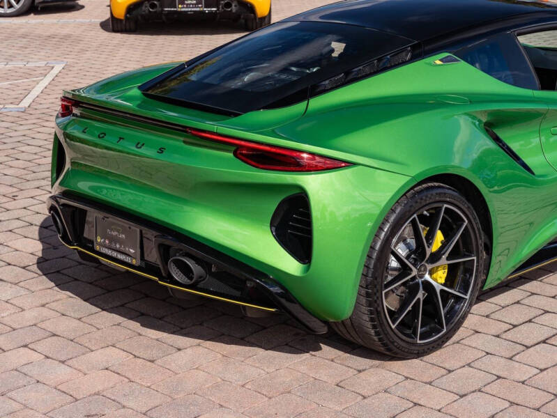 2026 Lotus Emira V6 SE