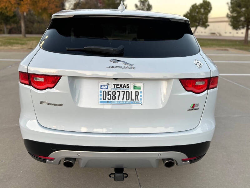 2017 Jaguar F-PACE S