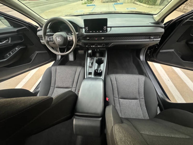 2023 Honda Accord EX