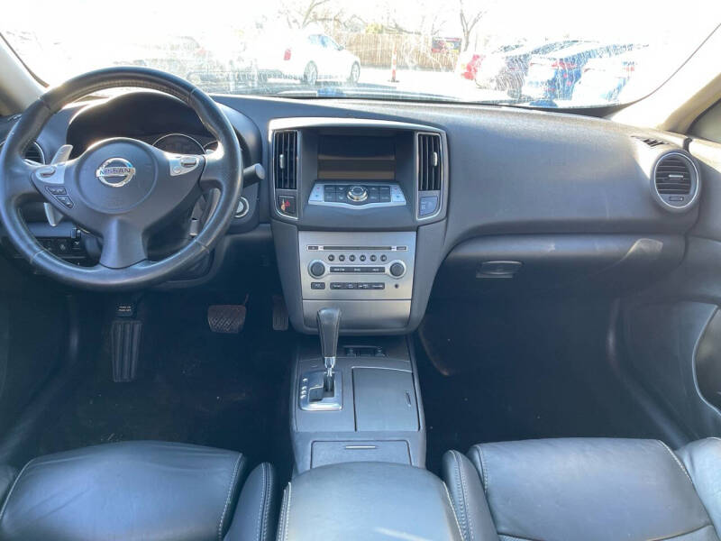 2012 Nissan Maxima