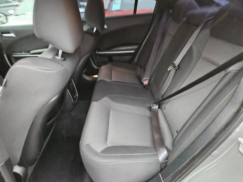 2019 Dodge Charger SXT