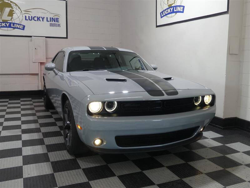2021 Dodge Challenger SXT