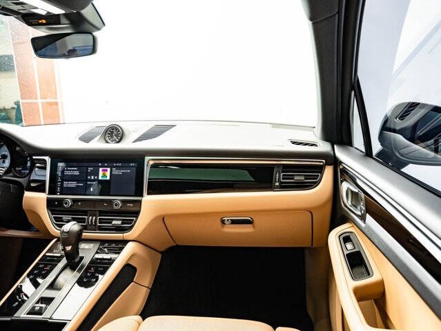 2023 Porsche Macan S