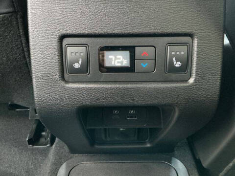 2025 Mitsubishi Outlander PHEV SEL