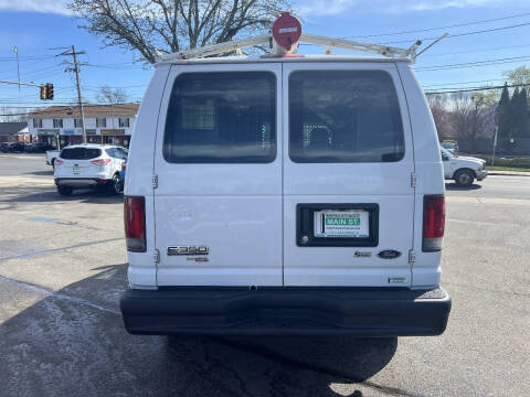 2011 Ford E-Series