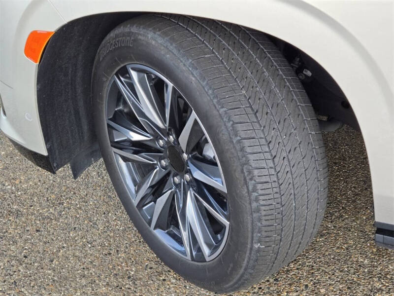 2024 Cadillac Escalade Sport Platinum