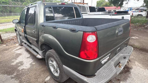 2002 Ford Explorer Sport Trac Value