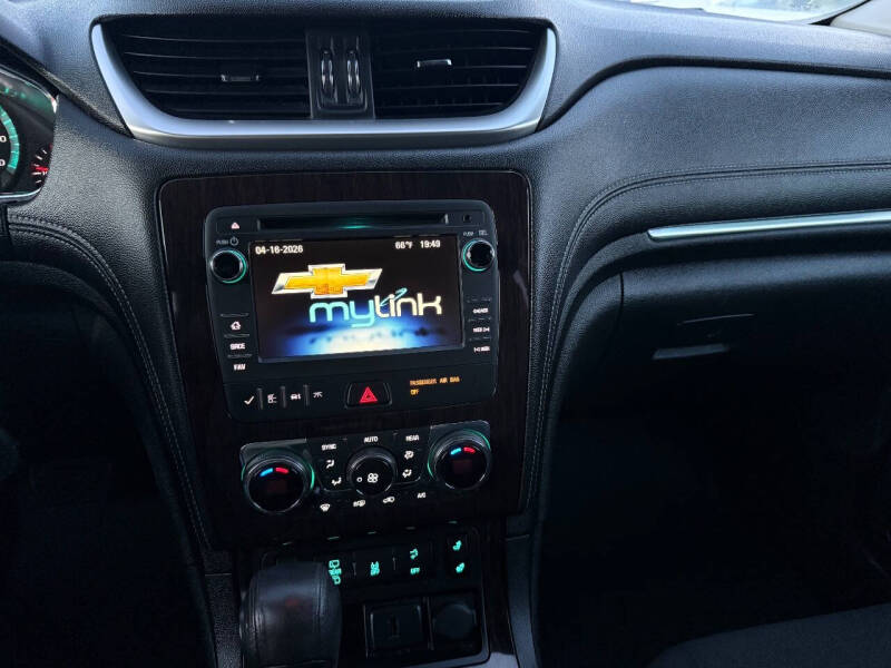 2016 Chevrolet Traverse LT