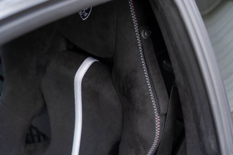 2023 Ferrari 812 Competizione