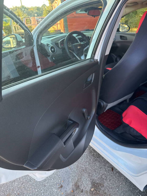 2020 Chevrolet Sonic LT