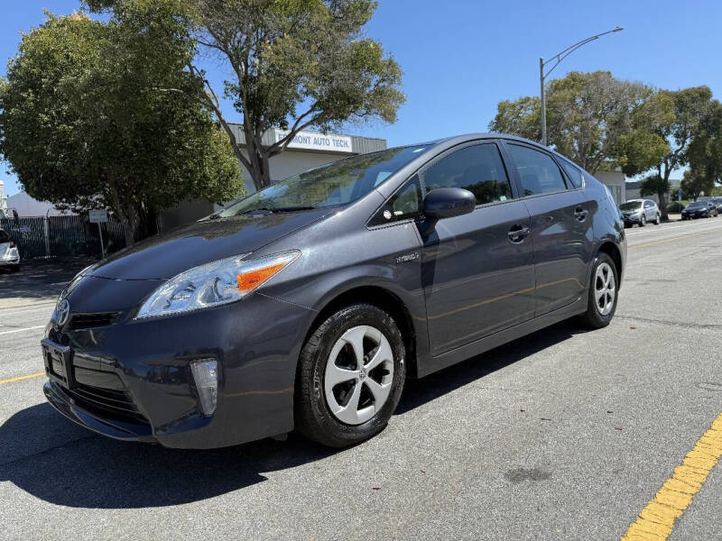 2015 Toyota Prius Two