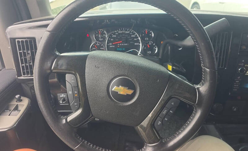 2016 Chevrolet Express 2500