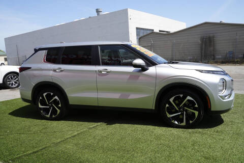 2024 Mitsubishi Outlander