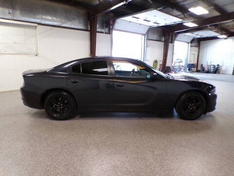 2016 Dodge Charger SE