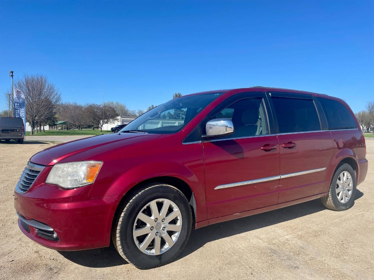 2012 Chrysler Town and Country for sale in Le Roy, MN - Top Gear Auto Sales  LLC