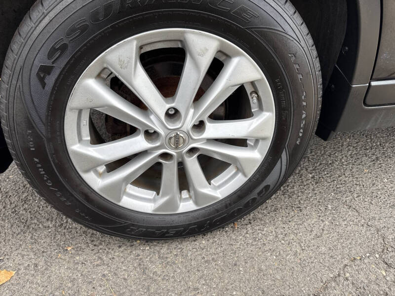 2014 Nissan Rogue SV