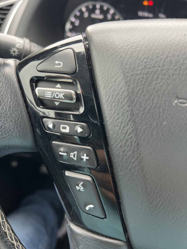 2020 Infiniti QX80 Luxe