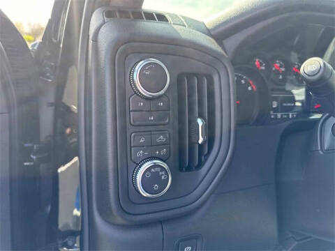 2025 GMC Sierra 2500HD Pro