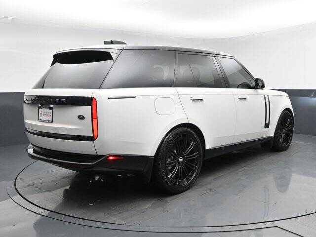 2023 Land Rover Range Rover P400 SE