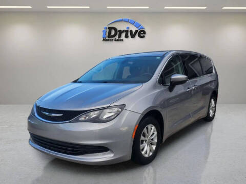 2017 Chrysler Pacifica Touring