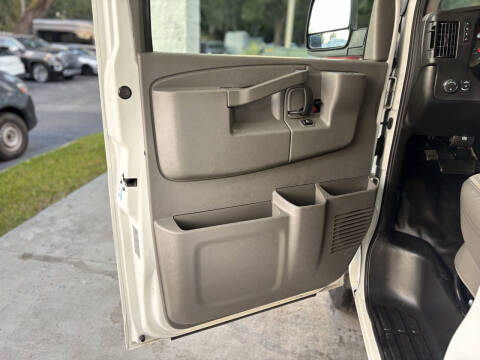 2019 GMC Savana 3500